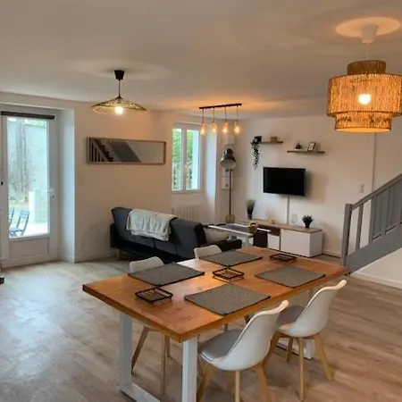 Apaisante Maison Au Coeur De La Cote D'emeraude *